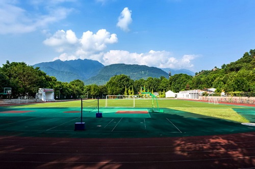 成都中醫(yī)藥大學(xué)峨眉學(xué)院報(bào)名條件是什么