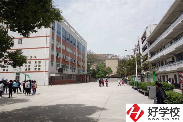 邵陽市女子職業(yè)學校教學樓