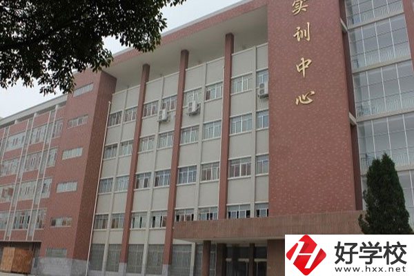 岳陽市高級技工學(xué)校怎么樣，開設(shè)了哪些招生專業(yè)？