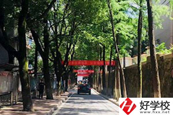 長沙航天學(xué)校地址在哪里，校園環(huán)境如何？